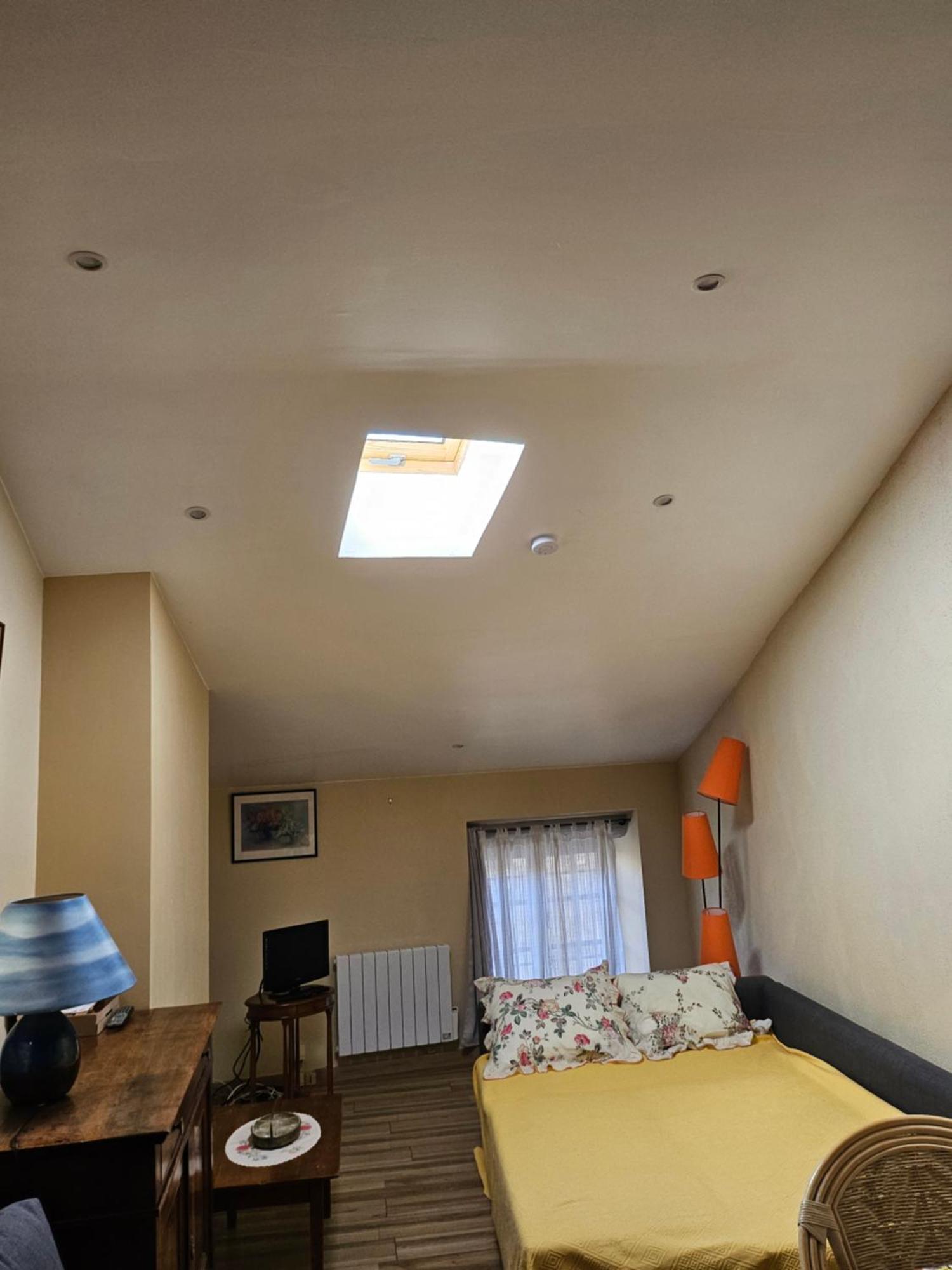 La Petite Maison Céreste Buitenkant foto