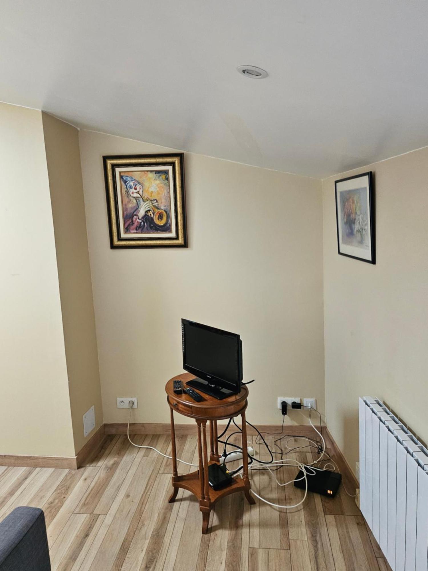 La Petite Maison Céreste Buitenkant foto