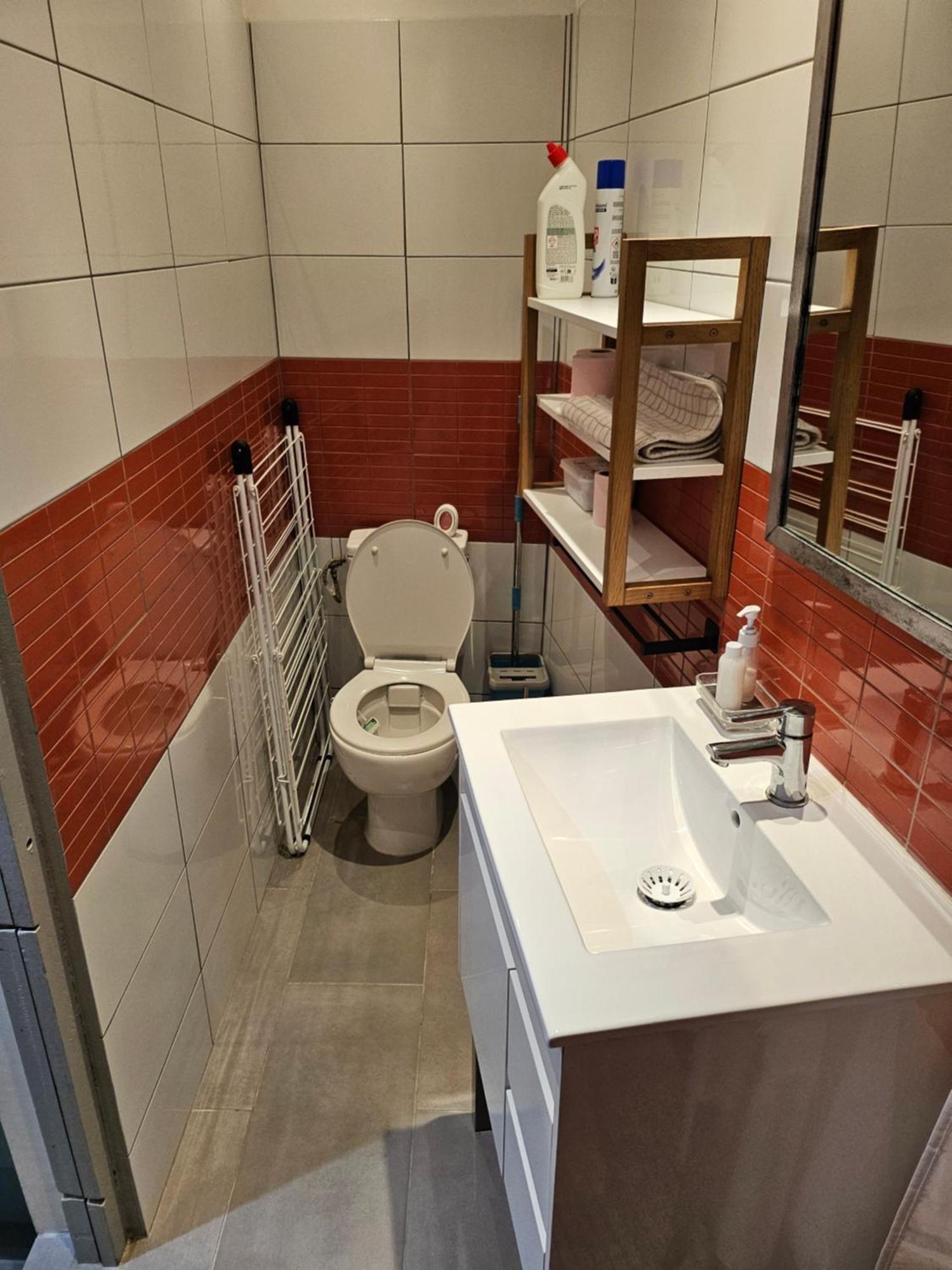 La Petite Maison Céreste Buitenkant foto
